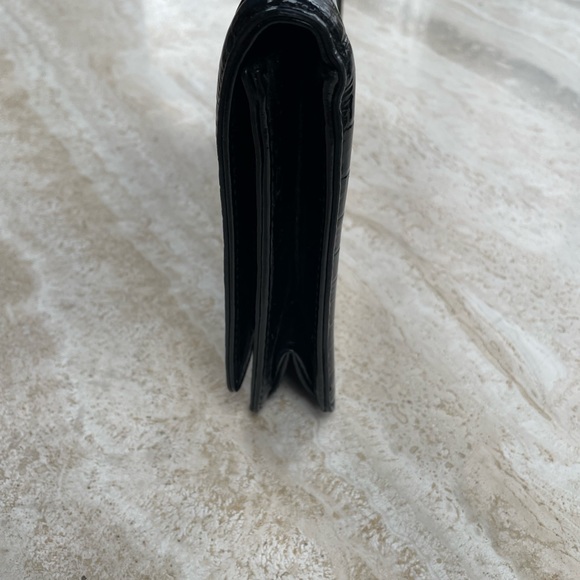 Banana Republic patent leather black crocodile embossed clutch - Picture 3 of 8